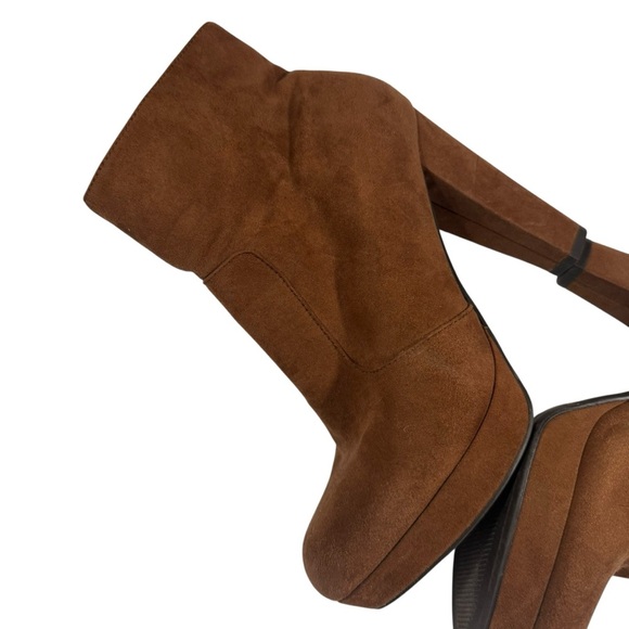 Target Brown Textile Casual Shoes - Picture 7 of 12